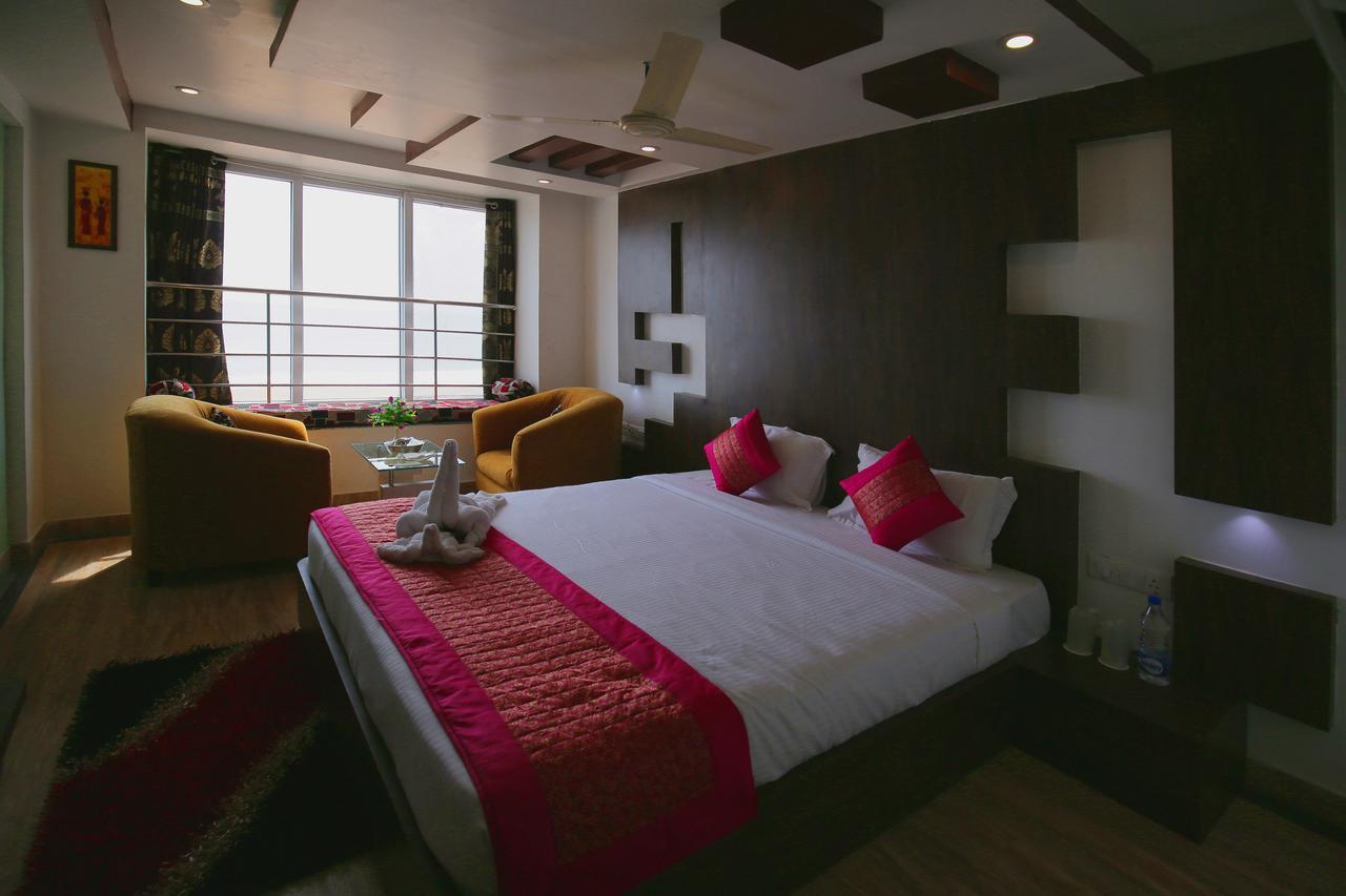 Balaji International 4*